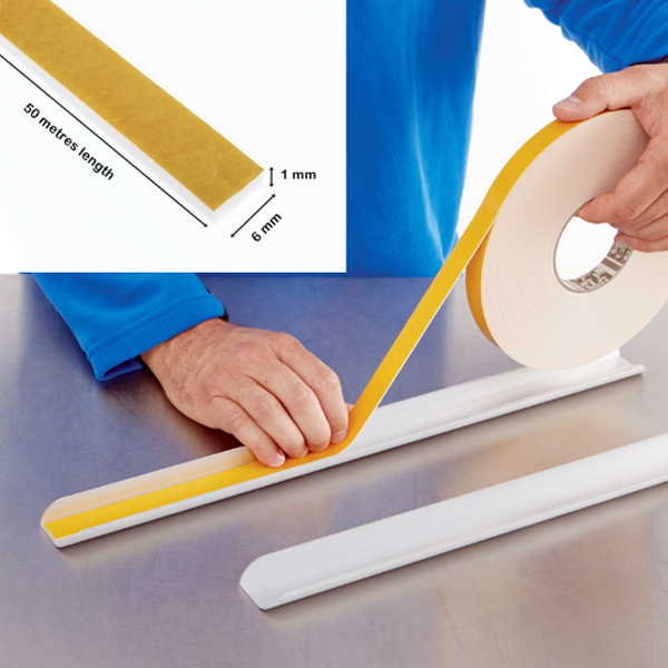 2.5m PVC Black Corner Trim – 90° Wall Edge Guard and Protective Profile
